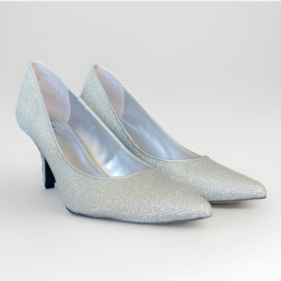 NEW WOMEN'S SIZE 8 .5 SILVER SPARKLE FIONI NIGHT HIGH HEEL SHOES - Picture 3 of 12
